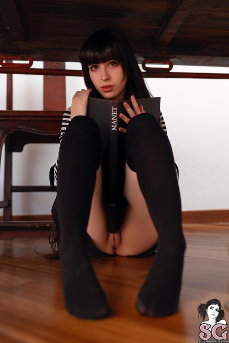 Loligaia xxxポルノスター 画像