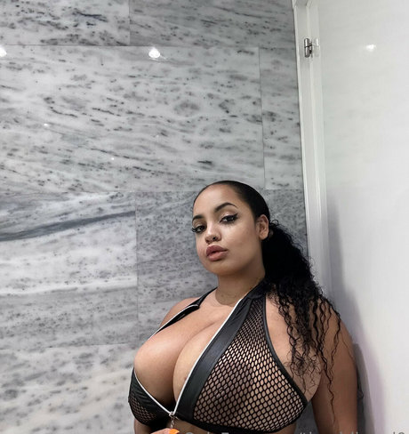 熟女アナルオンリーファンズ トップ 画像