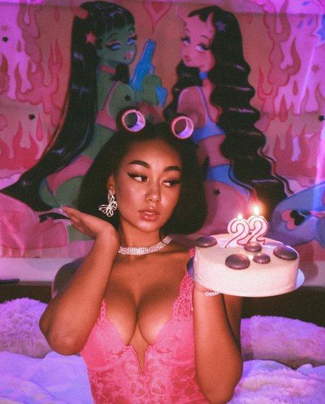 llleasy トップスター 画像