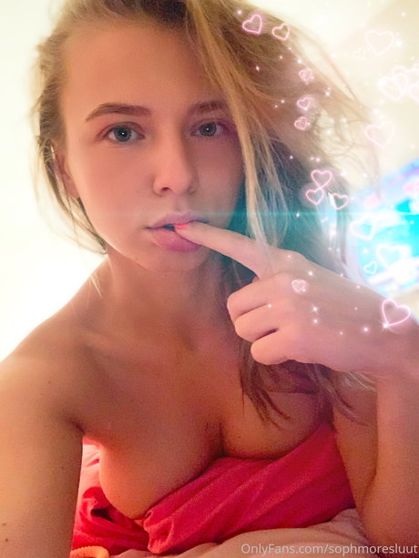 曲線美の女の子オンリーファンズ セクシー 写真