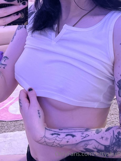 赤毛の痩せたオンリーファンズ ポルノ 写真