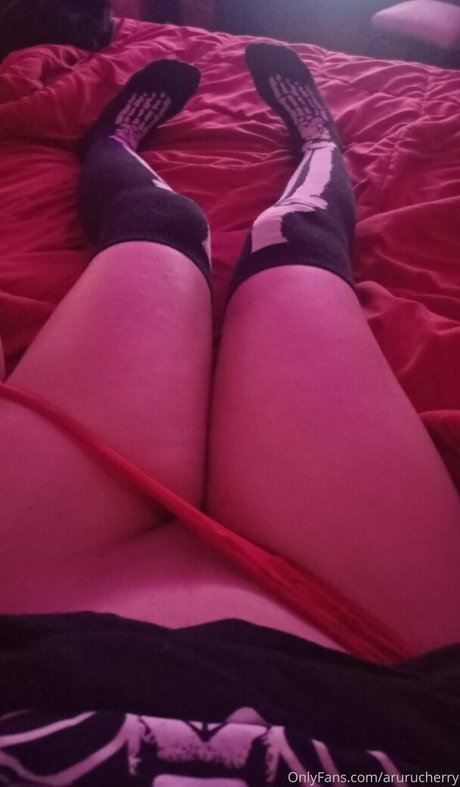 Aru ヌードスター 画像