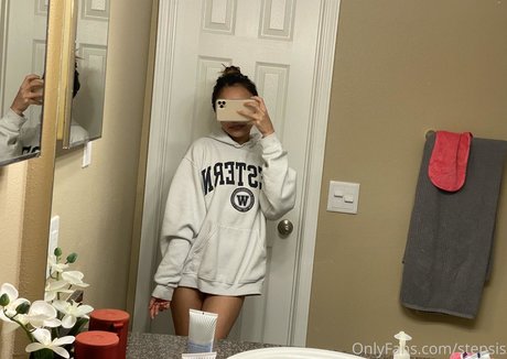 乳首オーガズム オンリーファンズ ポルノ 写真