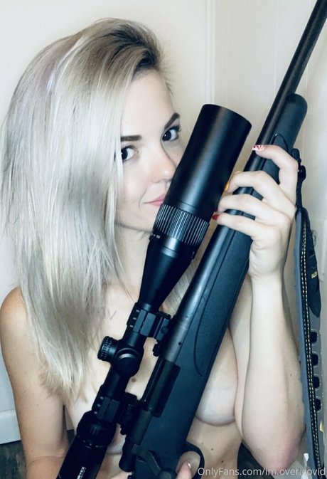 im over covid ポルノスター アート 写真