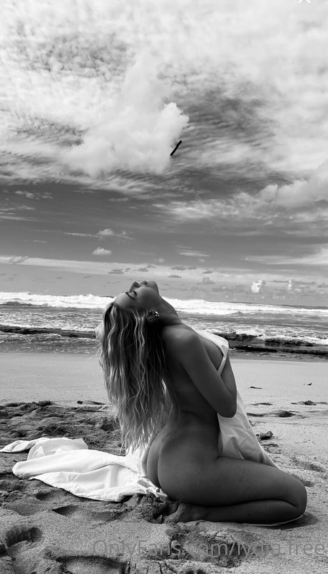 lydia free 高品質モデル 写真