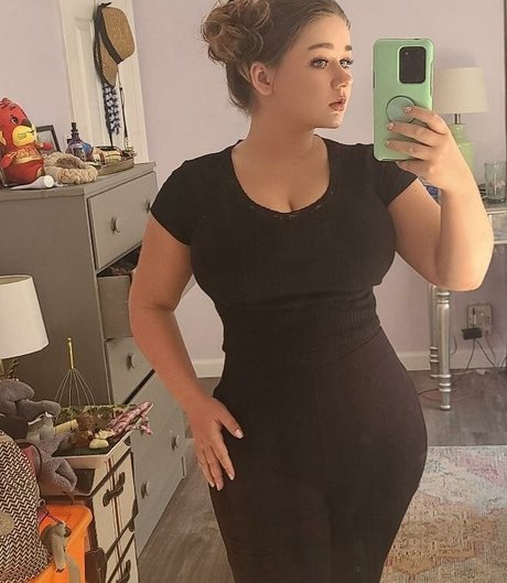 巨乳アマチュアオンリーファンズ 美しいxxx 写真