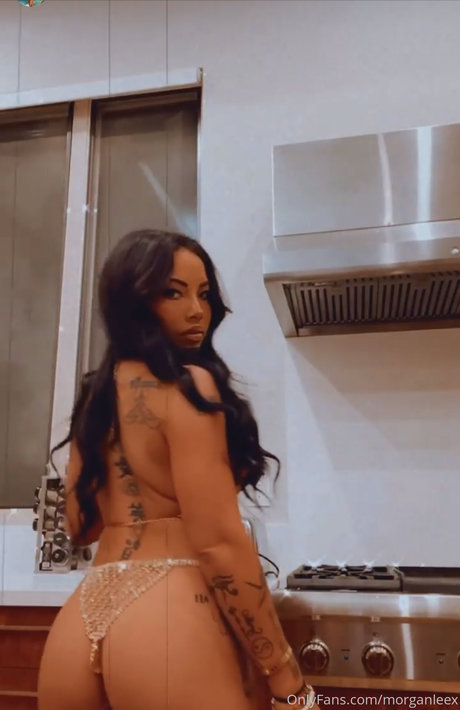 かわいいブロンドのオンリーファンズ 無料 アーカイブ