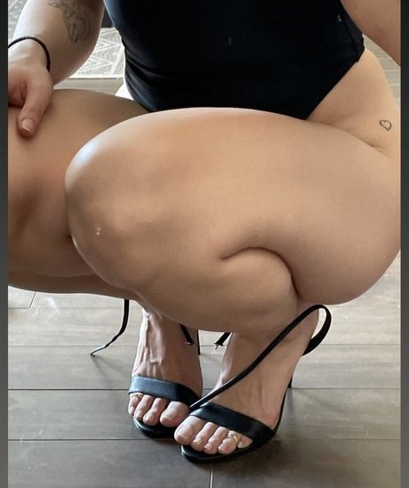 Kala Lehlani アート女優 写真