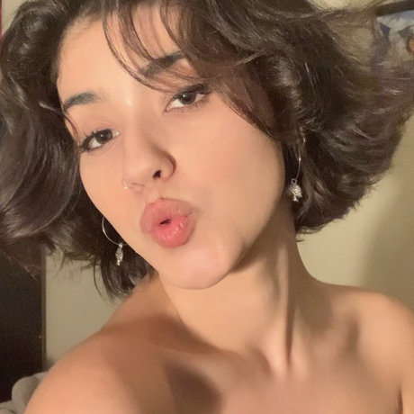 piscesdr3am 高品質モデル 写真