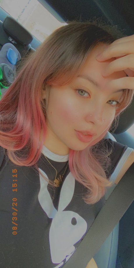 Woe Alexandra セックス女優 ギャラリー