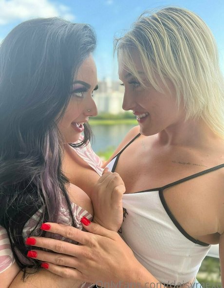 DaisyRaeXO プロフィール写真