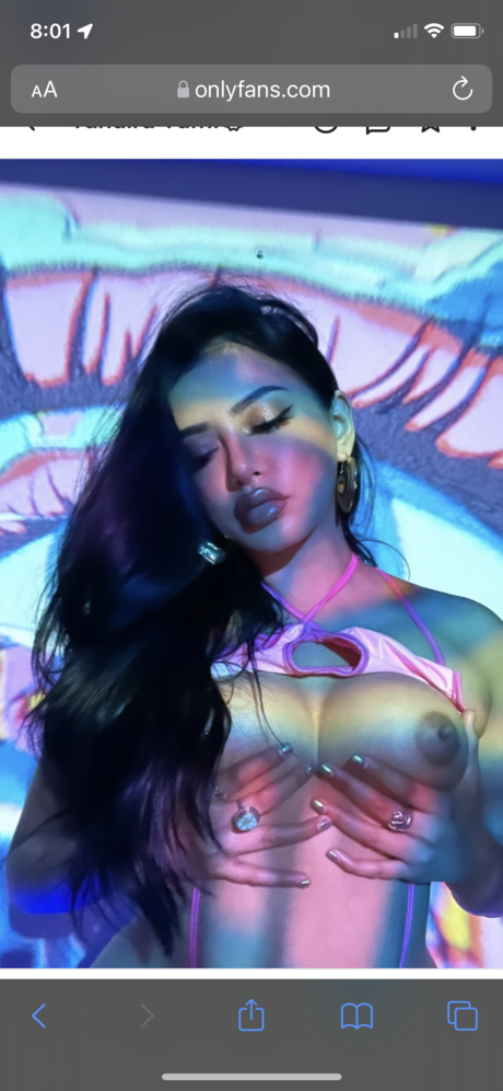 切断者オンリーファンズ アートポルノ ギャラリー