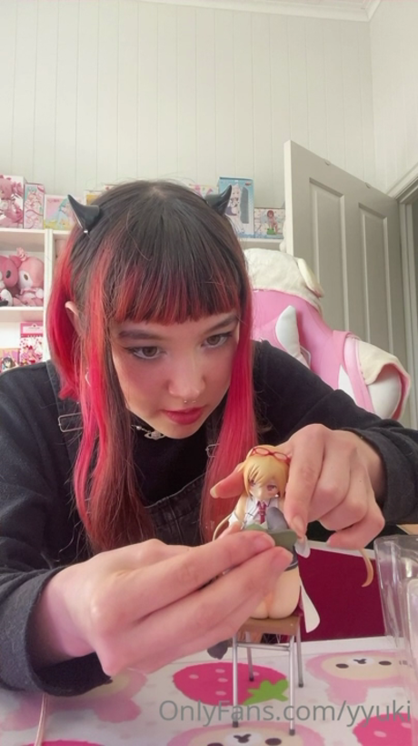 貞操帯オンリーファンズ 裸 ギャラリー