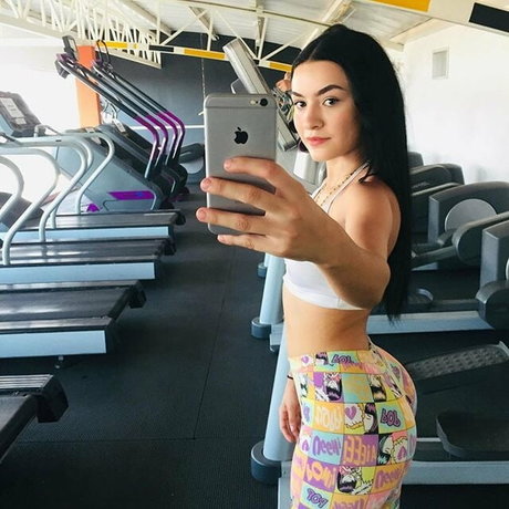 Nahomi Rojas ポルノスター 写真