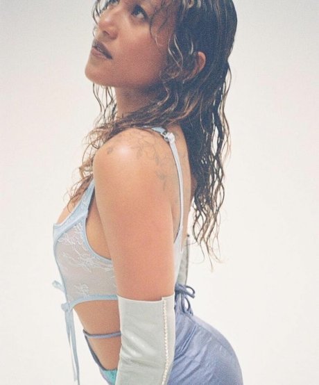 Sydney Park 美しいポルノスター 写真