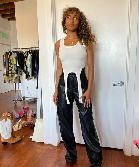 Sydney Park ポルノスター トップ 写真