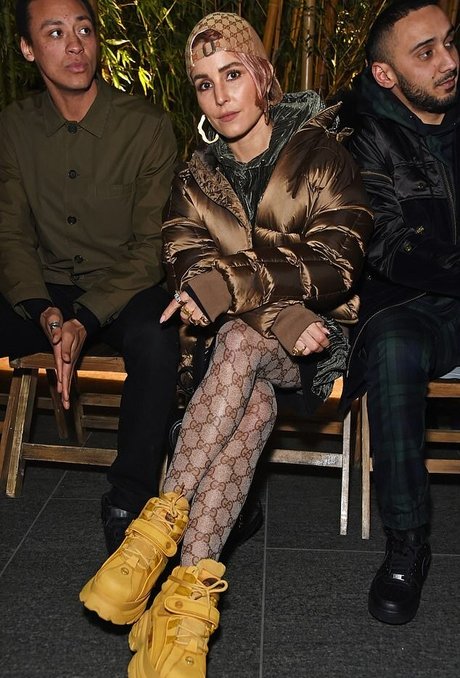 Noomi Rapace アダルト女優 写真