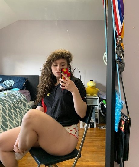 濃厚なヌードオンリーファンズ ホット アーカイブ