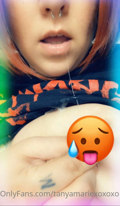 デカ尻ティーンオンリーファンズ セクシー 画像