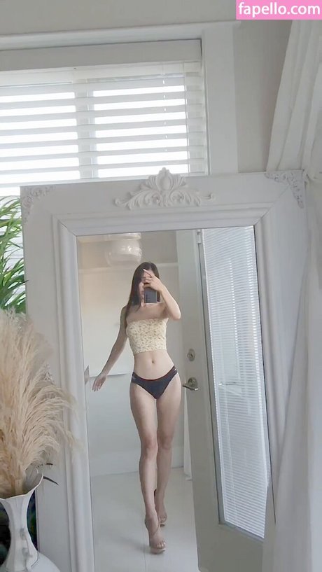 巨大ディルドオンリーファンズ 無料ポルノ 写真