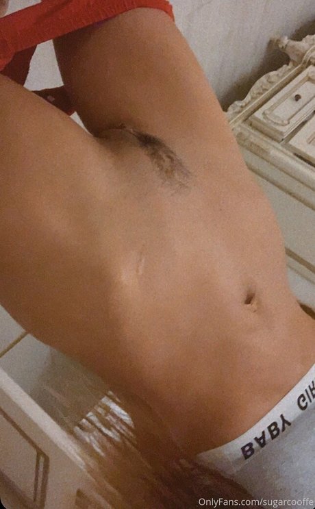 ridersara ポルノ女優 写真