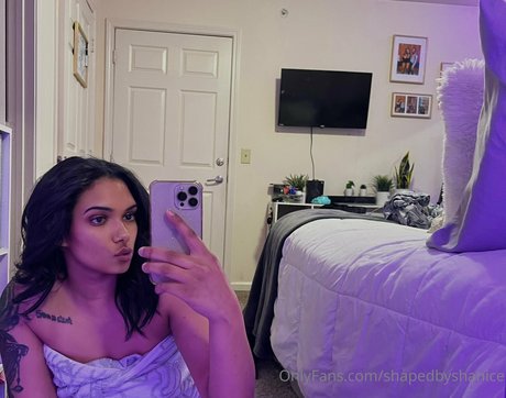 ワークアウト オンリーファンズ セクシー 写真