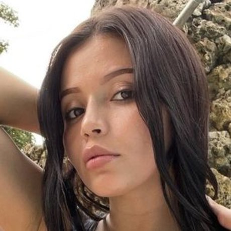 Lilyprosse ポルノスター セックス ギャラリー