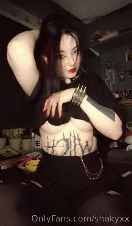 shakyxx 高品質モデル 写真