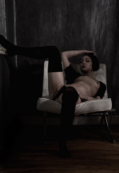 Nujolie 可愛いモデル 写真