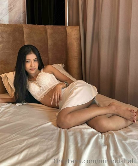 mirandahalil ポルノスター 写真