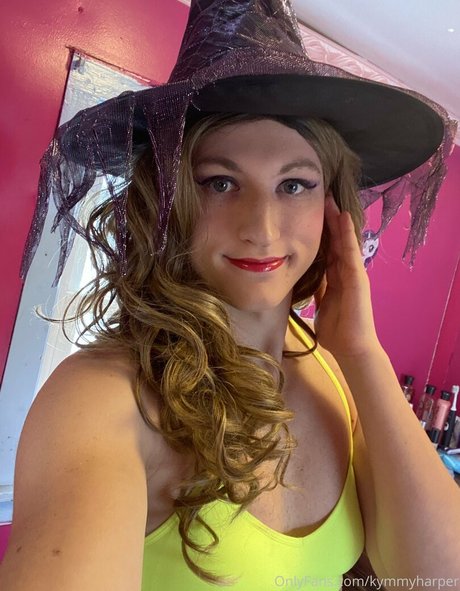 ダウンオンリーファン ヌード 画像