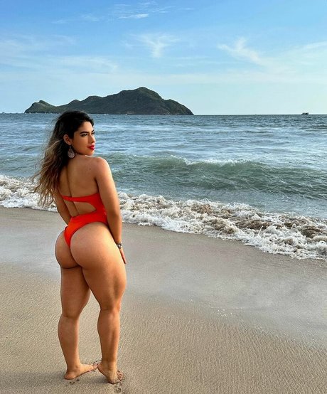 Paloma Eloisa ヌードモデル 写真