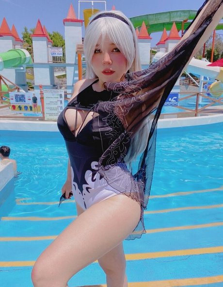 ぽっちゃりブルネットオンリーファンズ エロ 画像