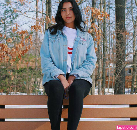 Iman Moosa ポルノスター 素敵 アーカイブ