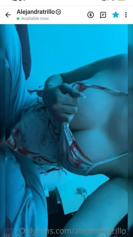 Alejandra Trillo エロティックなスター 写真