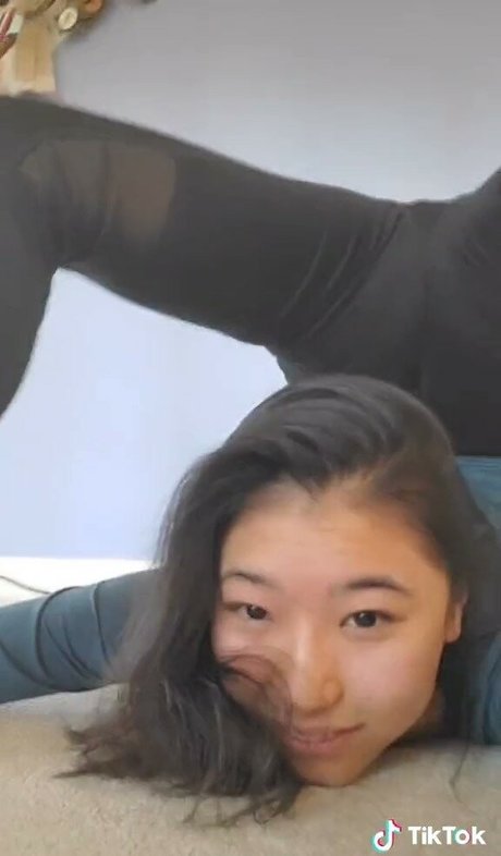 Elena Shinohara 裸のポルノスター 画像