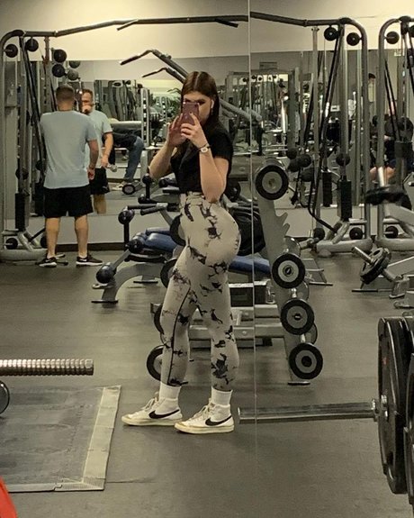 ell8ta ヌードのポルノスター アーカイブ