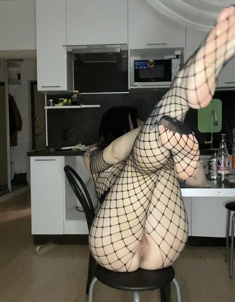 ell8ta xxxスター ギャラリー