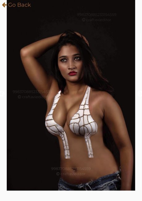 Tanyasinha Lovers 最高のスター 写真