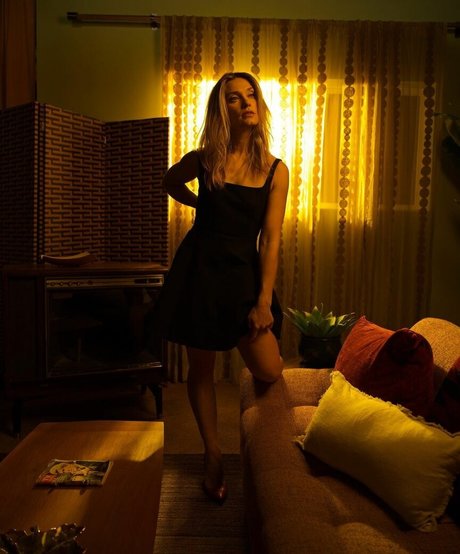 Spencer Grammer 完璧なスター 画像