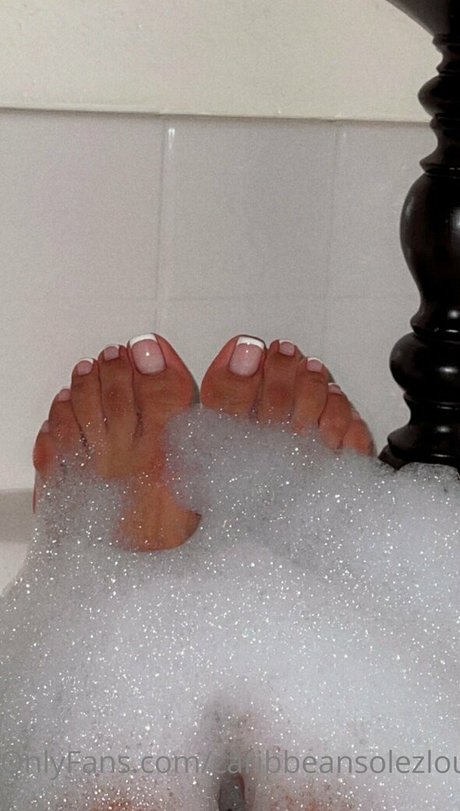 ビーチセックスオンリーファンズ ホットポルノ 画像