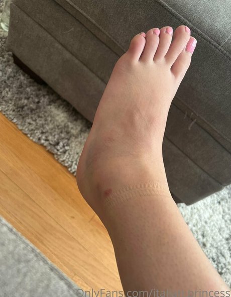 バン・オンリーファンズ アート裸 ギャラリー