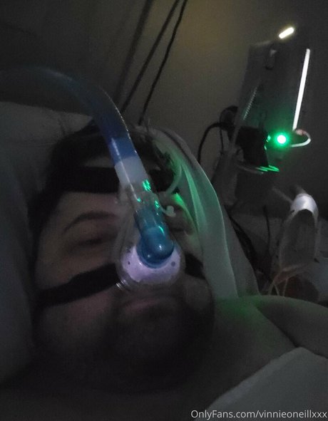 大きなプッシー唇オンリーファンズ アダルト 写真