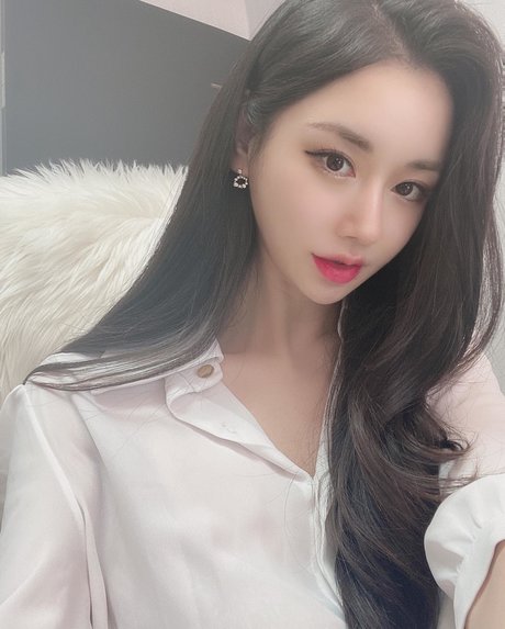 アナルファックオンリーファンズ アートxxx 写真