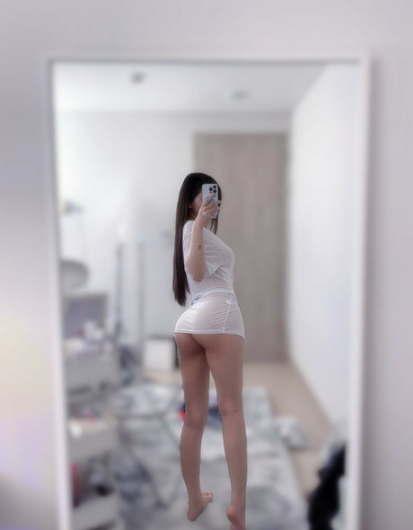 Yepyeppp_ ポルノスター ヌード 画像