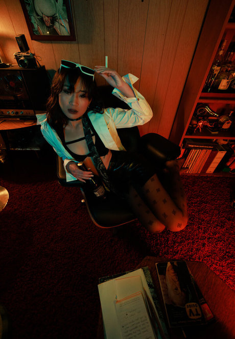 Jeannie Elise Mai 完璧なモデル 画像