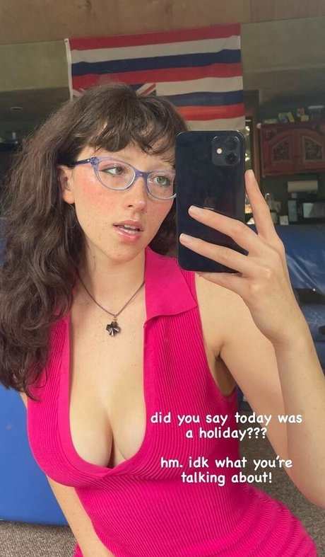 アジア人フィンドムオンリーファンズ ヌード 写真