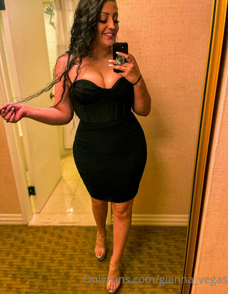 gianna vegas xxxポルノスター ギャラリー