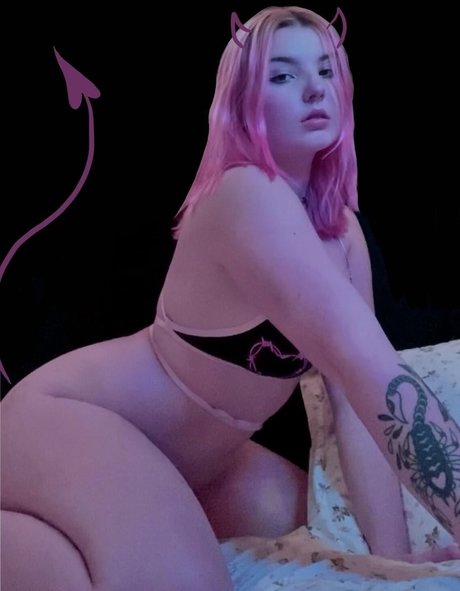 eyecndyy 無料モデル 画像