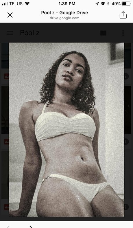 sincerelyamused ポルノモデル 写真